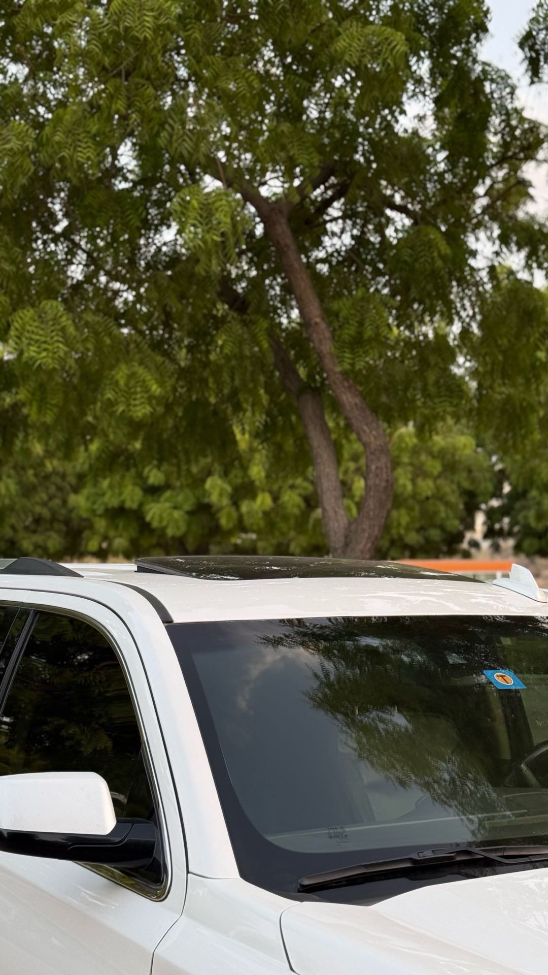 Car Image 2019 GMC YUKON XL Denali