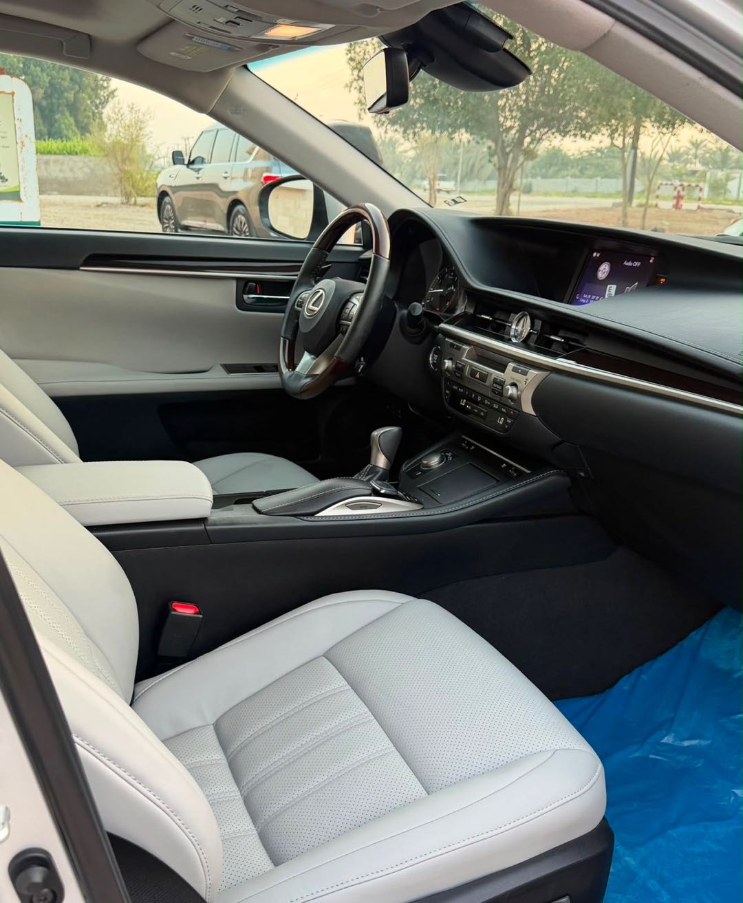 Car Image 2018 LEXUS ES 350