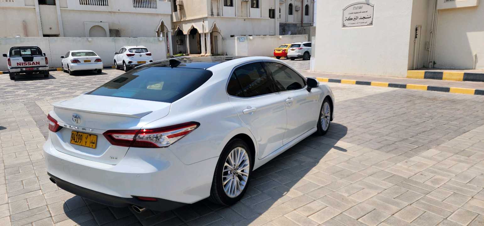 Car Image 2018 TOYOTA CAMRY XLE