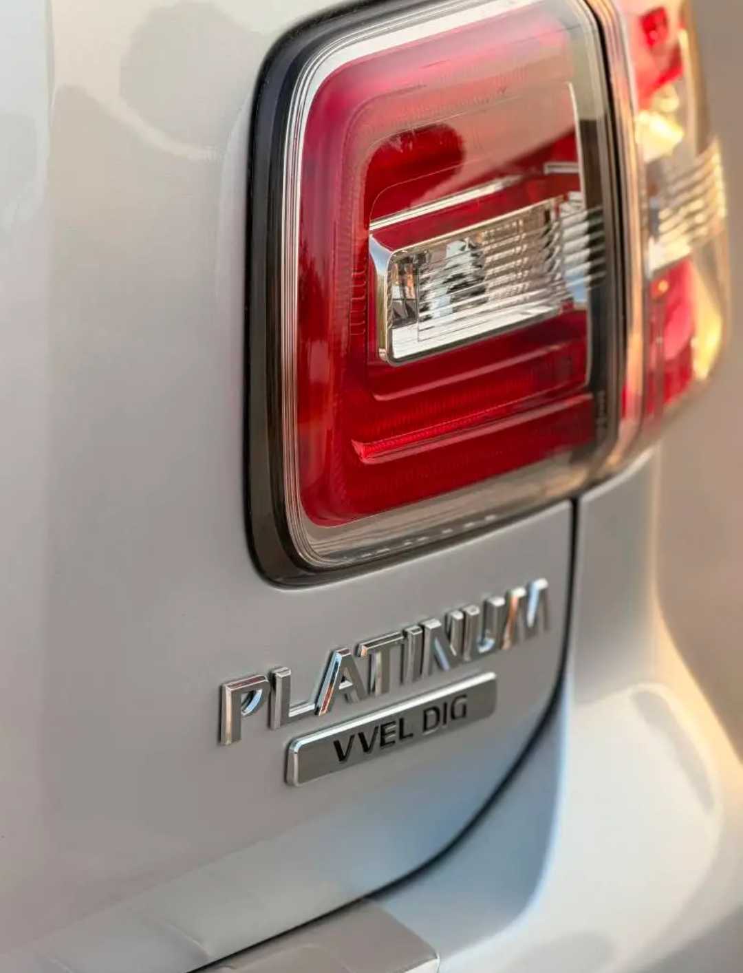 Car Image 2017 NISSAN PATROL Platinum