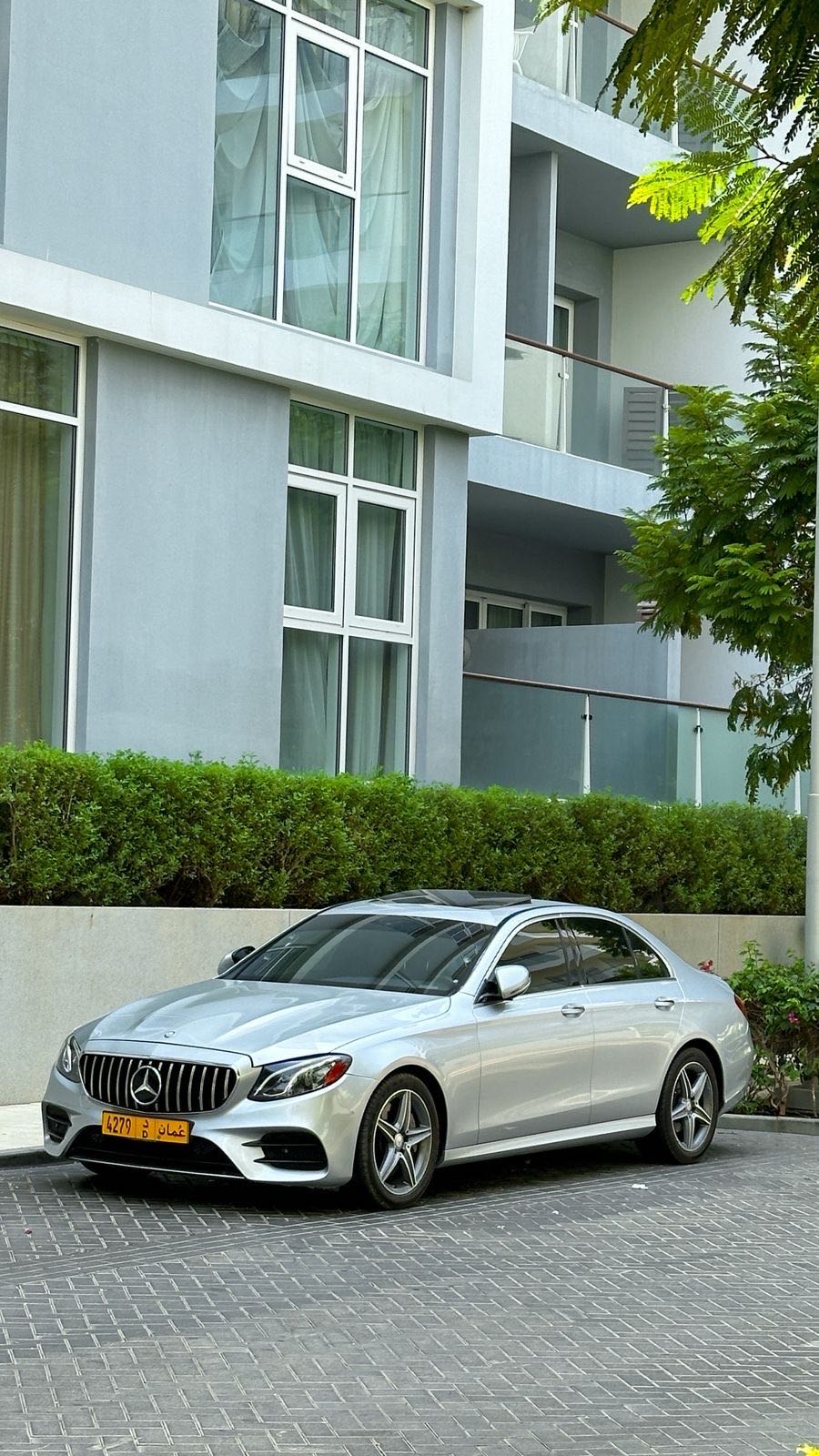 Car Image 2017 MERCEDES E Class 300
