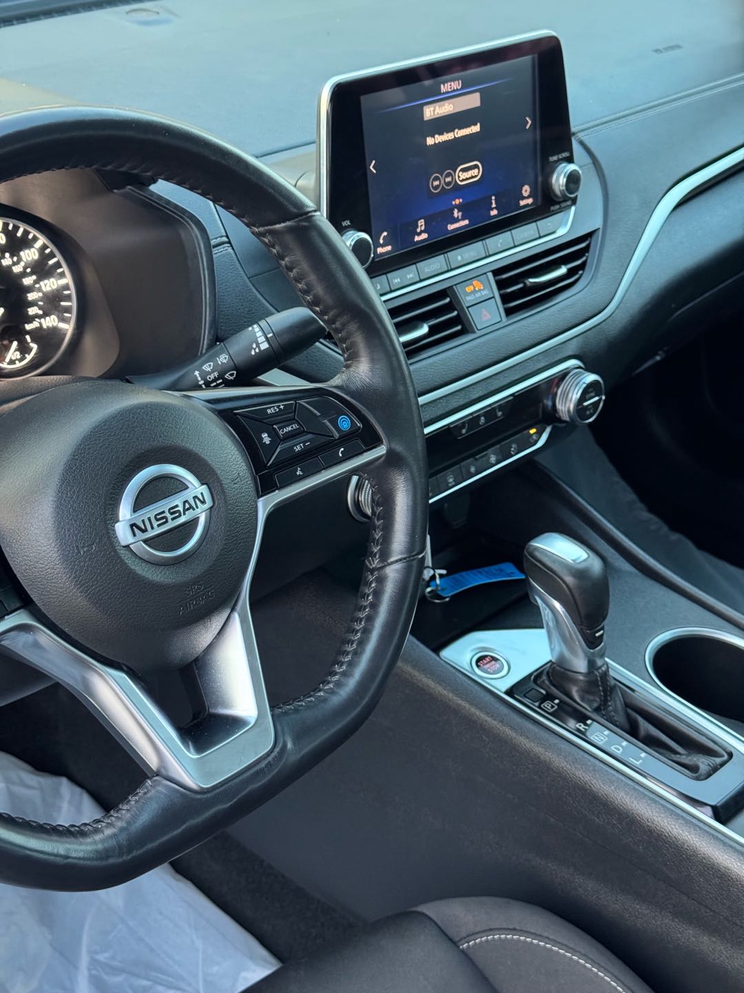 Car Image 2019 NISSAN ALTIMA SV