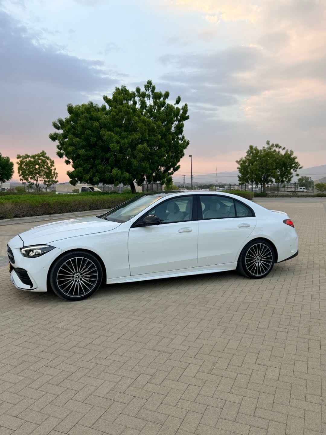 MERCEDES C Class 2023