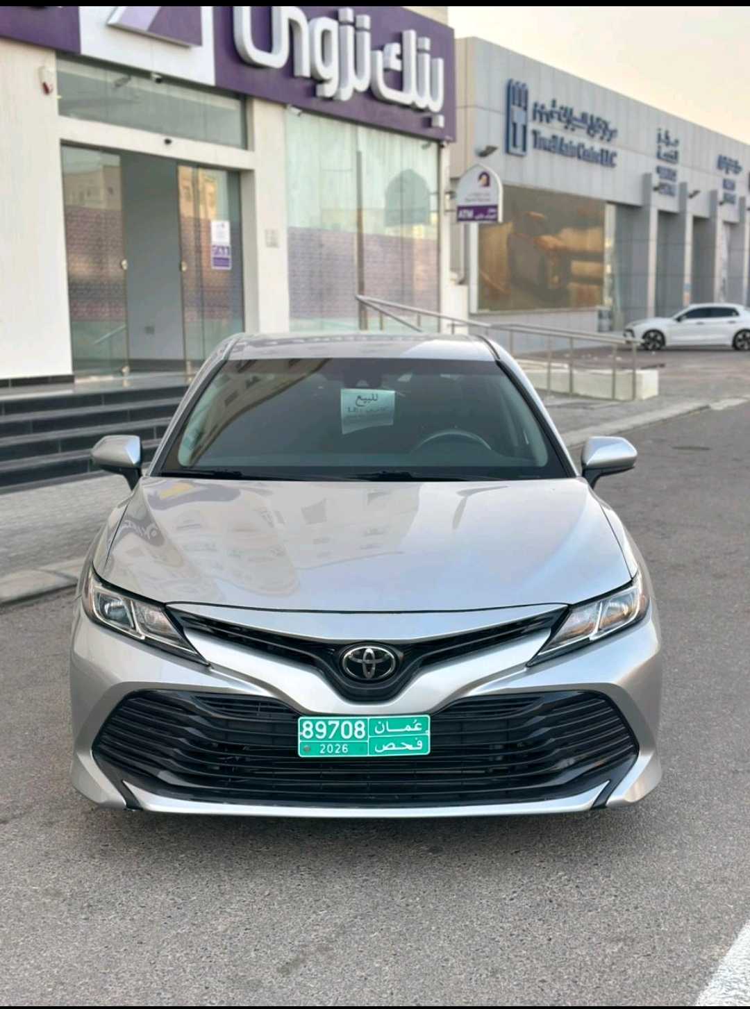 Car Image 2019 TOYOTA CAMRY LE