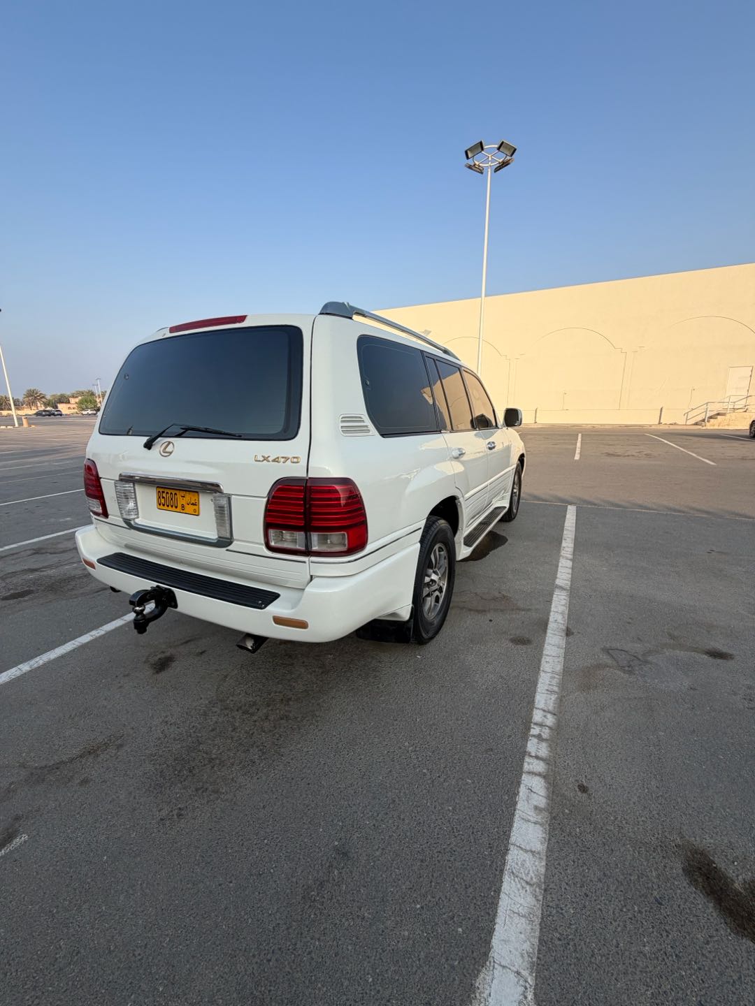 Car Image 1998 LEXUS LX 470