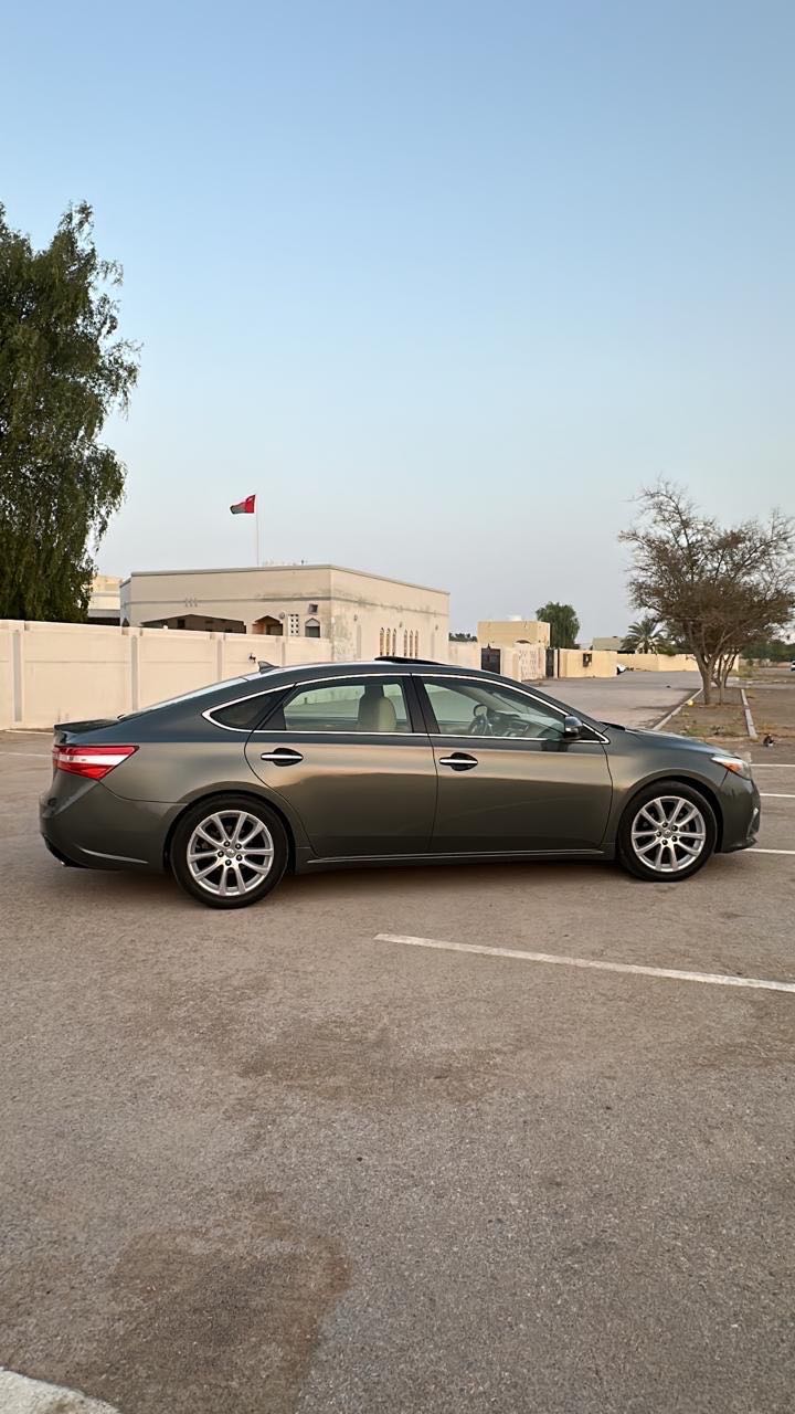Car Image 2013 TOYOTA AVALON LIMITED