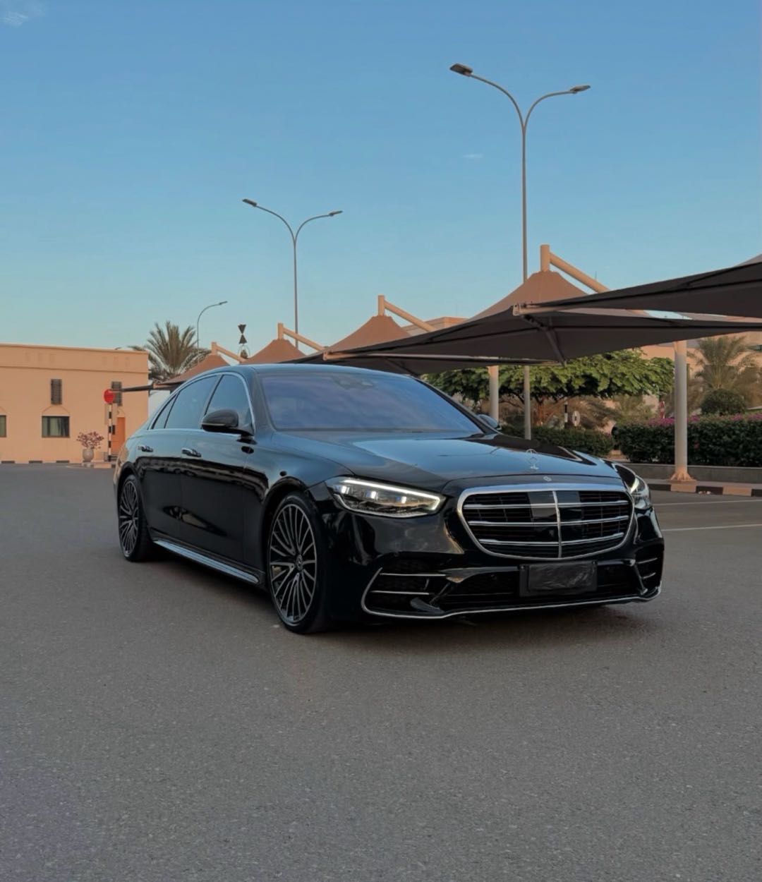 مرسيدس S Class 2024