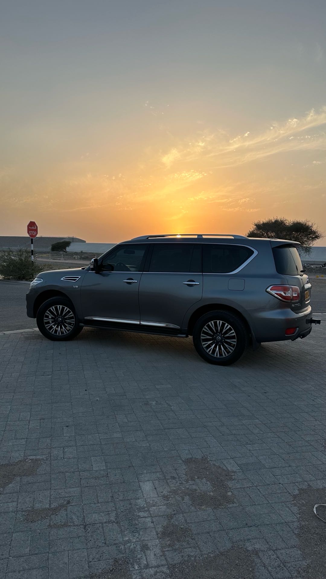 Car Image 2015 NISSAN PATROL Platinum