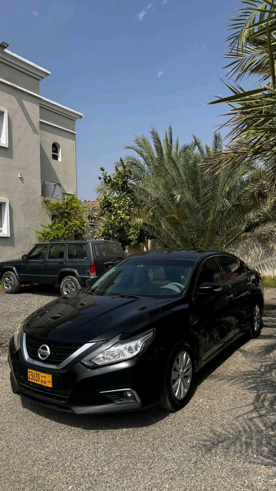 Car Image 2018 NISSAN ALTIMA SV