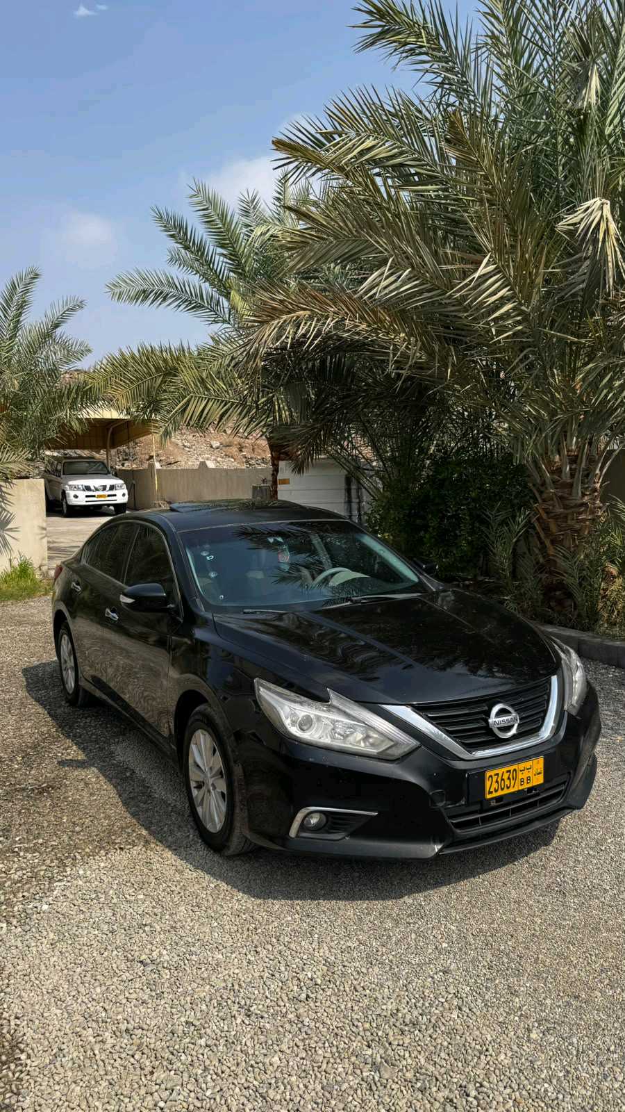 Car Image 2018 NISSAN ALTIMA SV