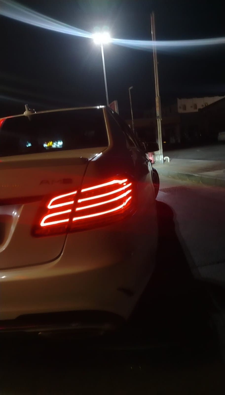 Car Image 2014 MERCEDES E Class 350