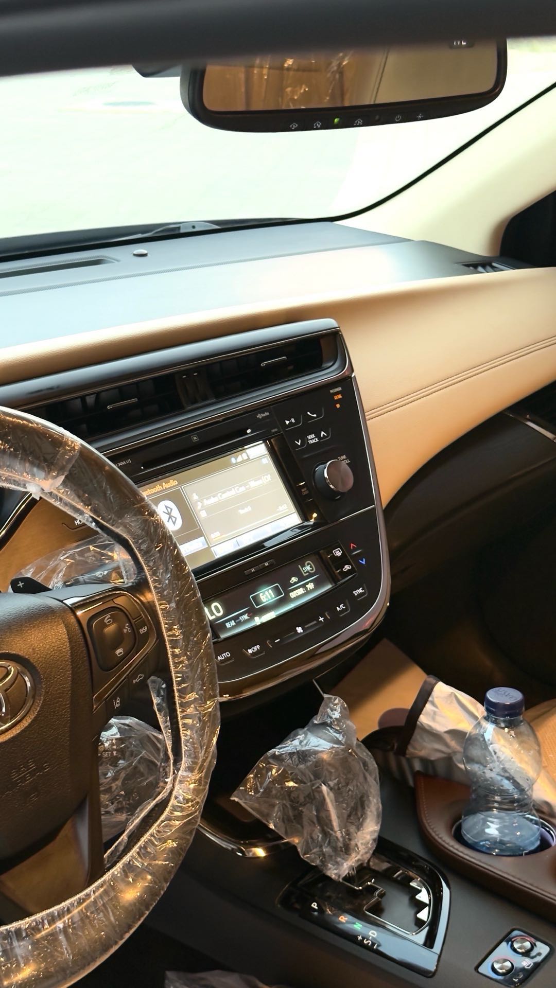 Car Image 2018 TOYOTA AVALON LIMITED