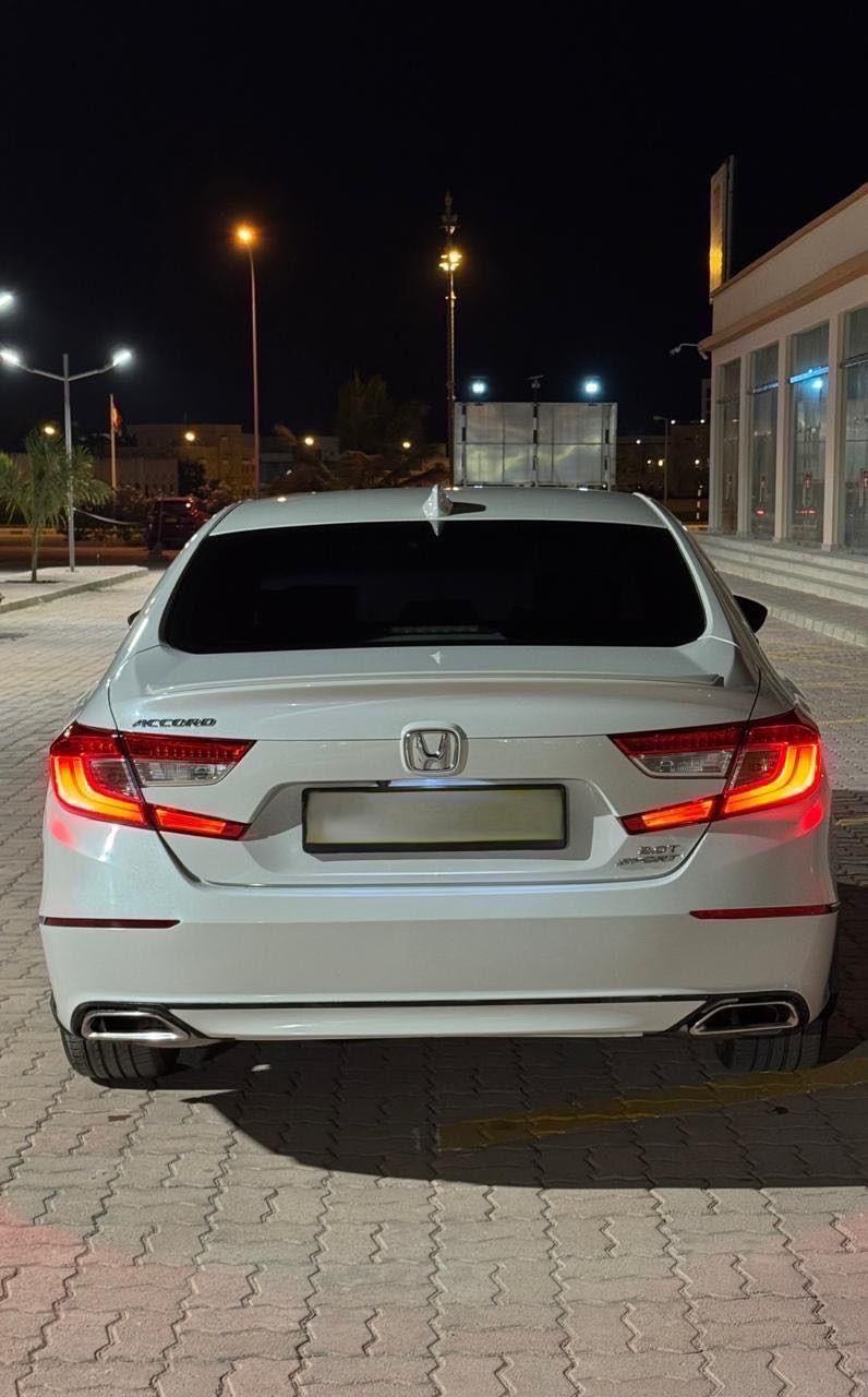 Car Image 2018 HONDA ACCORD SPORT