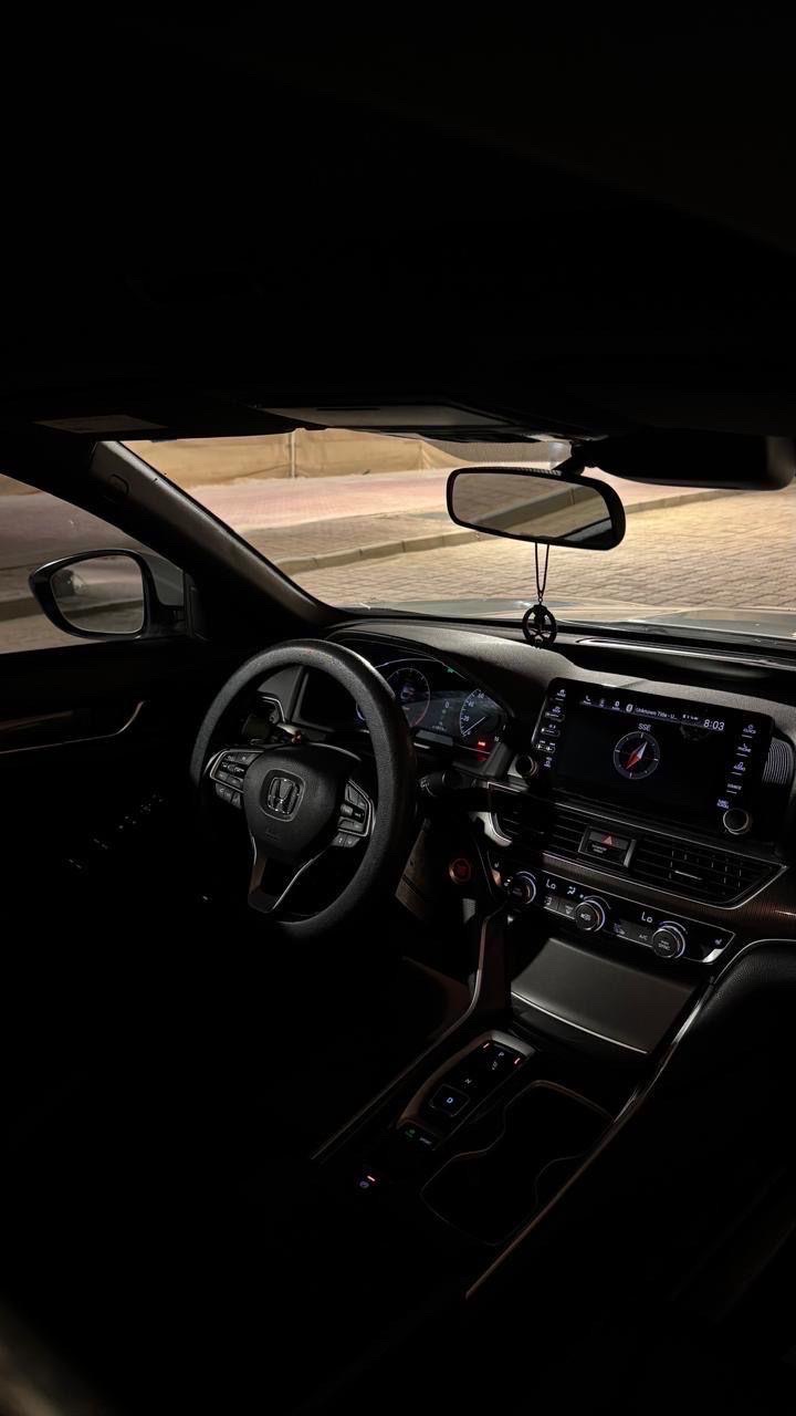 Car Image 2018 HONDA ACCORD SPORT