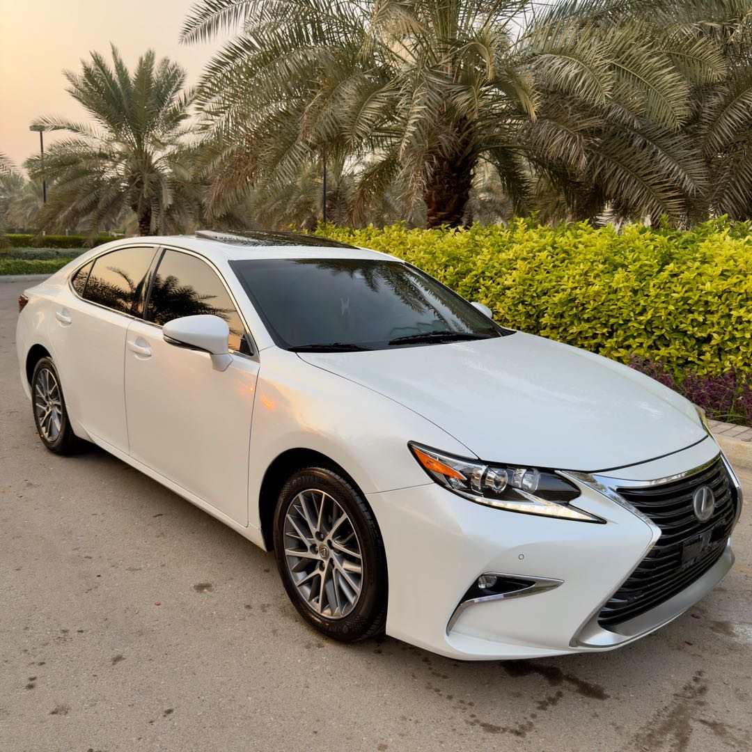 Car Image 2018 LEXUS ES 350