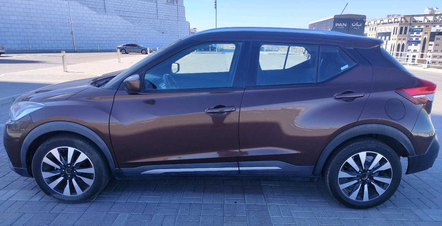 Car Image 2018 NISSAN KICKS 