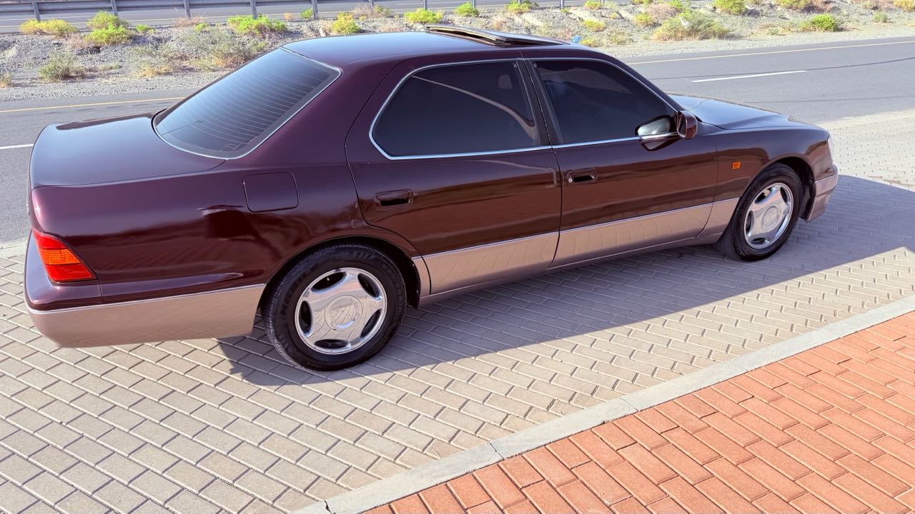 Car Image 1998 LEXUS LS 400