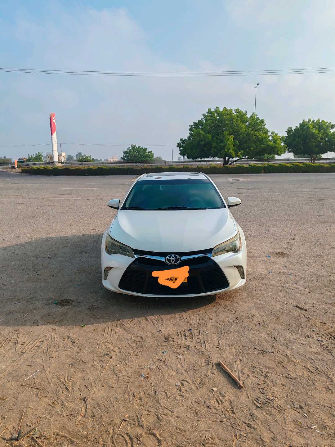 Car Image 2015 TOYOTA CAMRY XSE