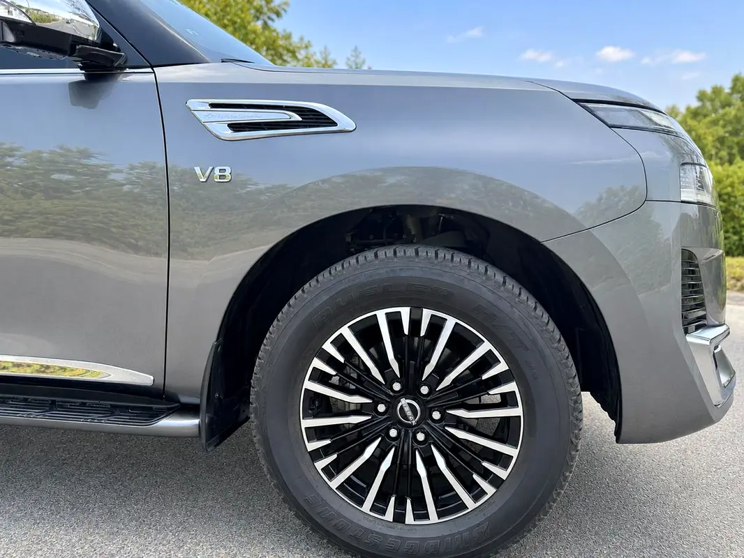 Car Image 2022 NISSAN PATROL Platinum