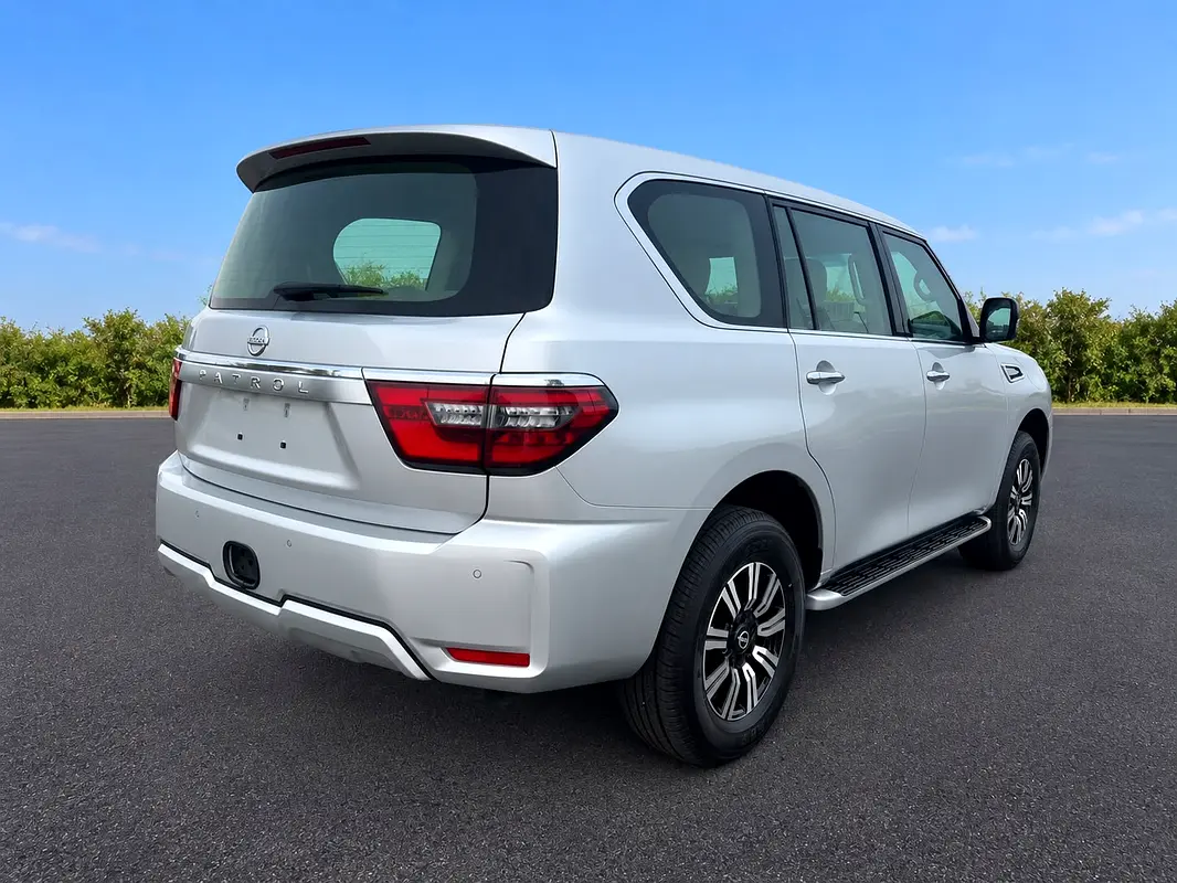 Car Image 2024 NISSAN PATROL XE