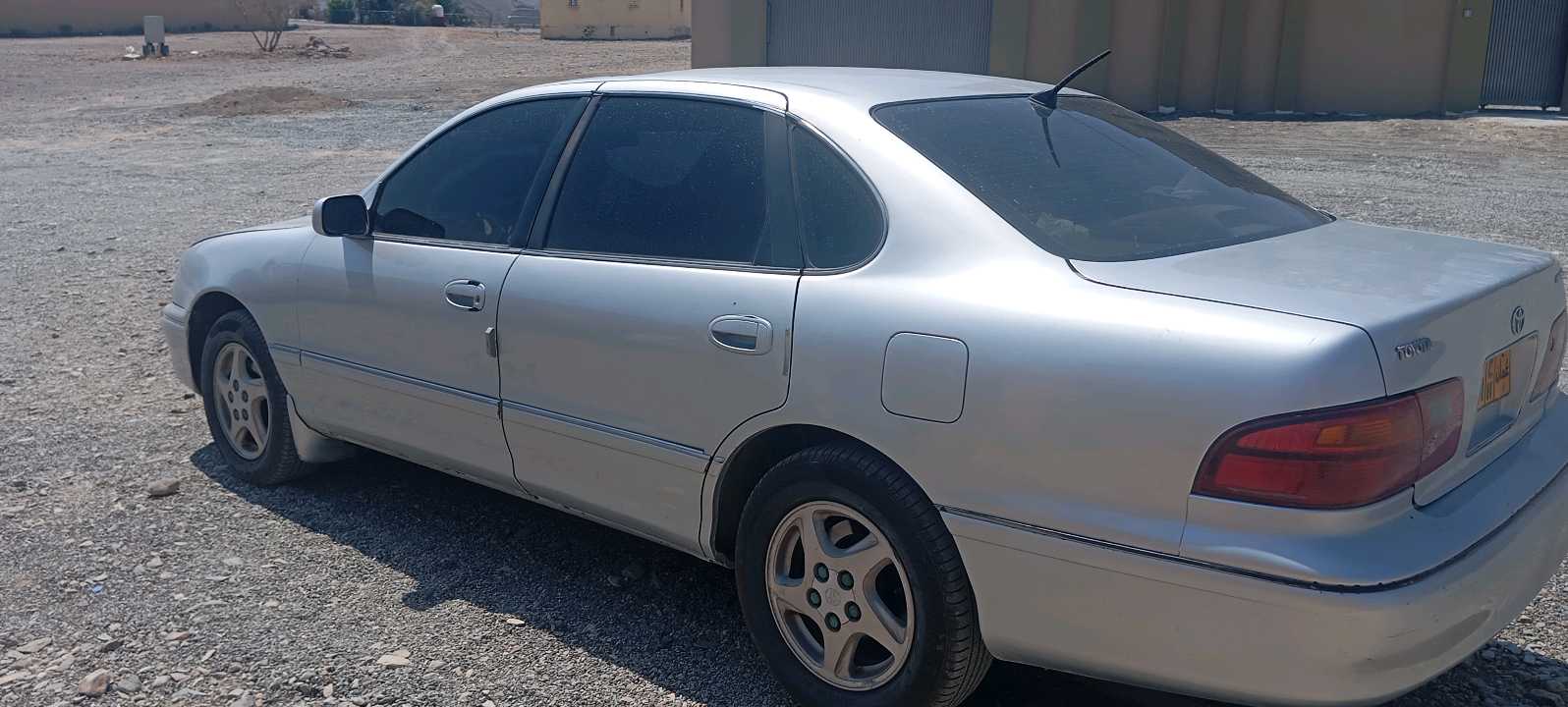 Car Image 1998 TOYOTA AVALON 