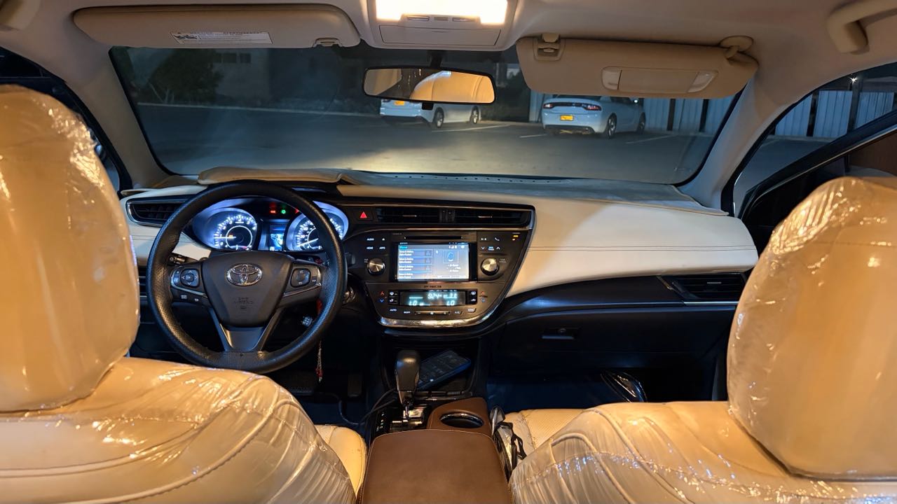 Car Image 2016 TOYOTA AVALON XLE