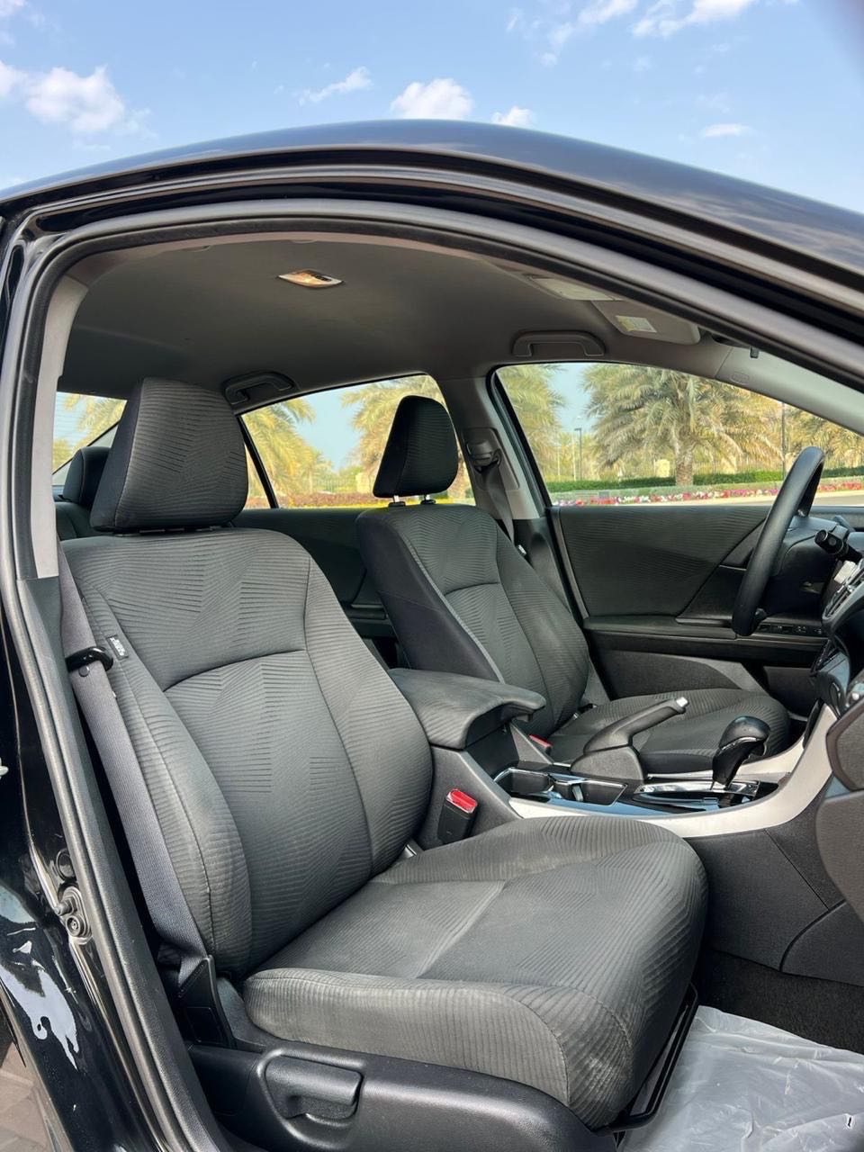 Car Image 2017 HONDA ACCORD EX