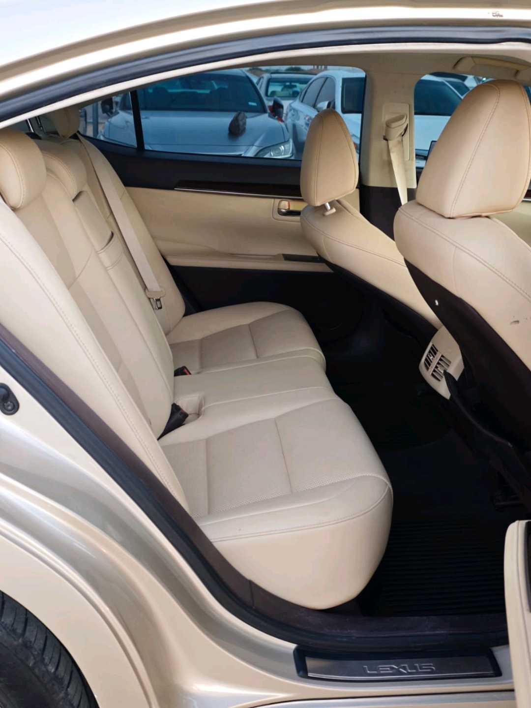 Car Image 2016 LEXUS ES 350