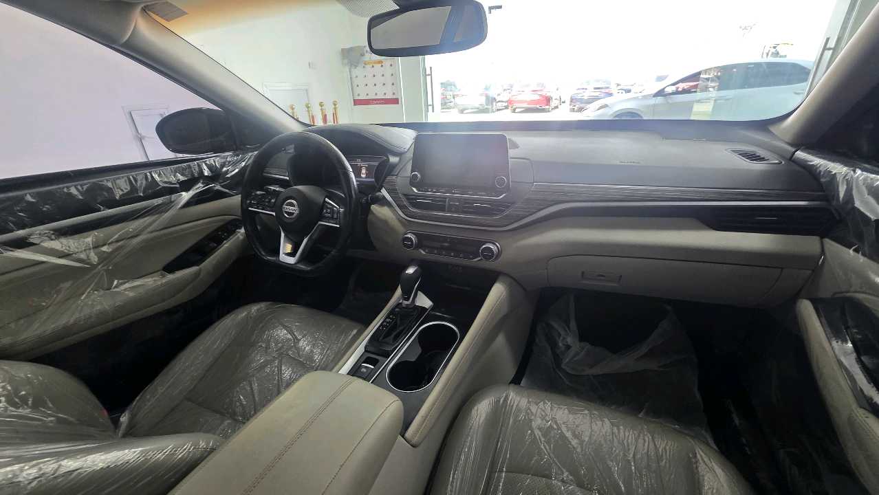 Car Image 2020 NISSAN ALTIMA SL