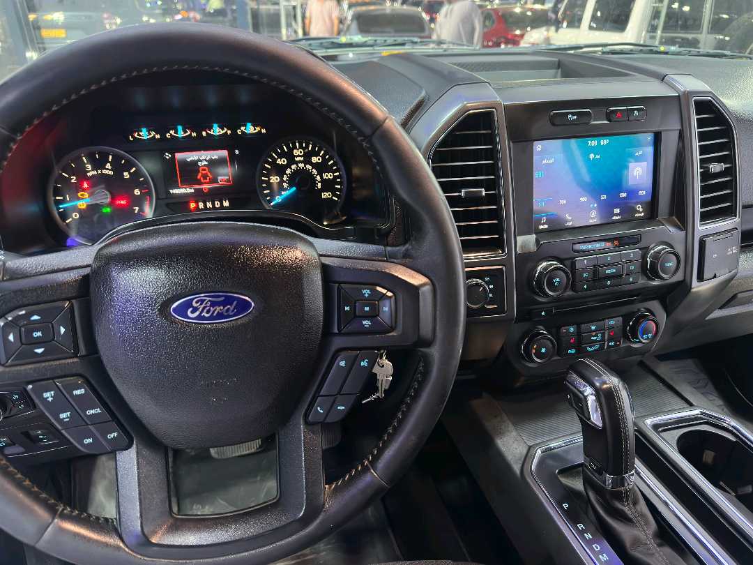 Car Image 2018 FORD F-150 Tremor