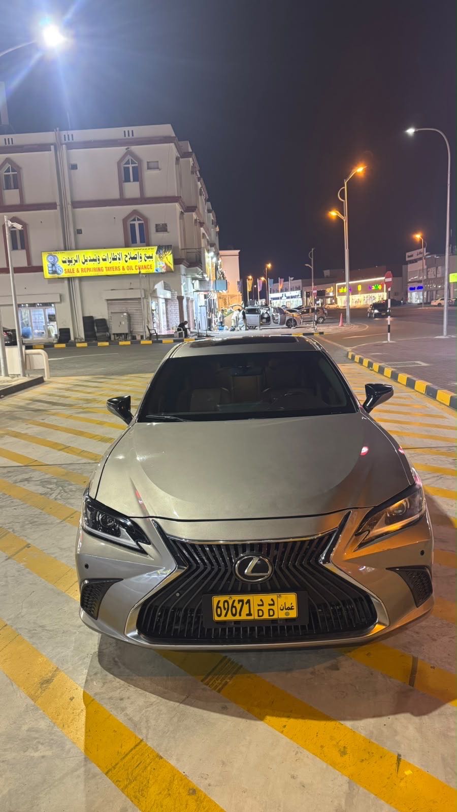 Car Image 2019 LEXUS ES 300