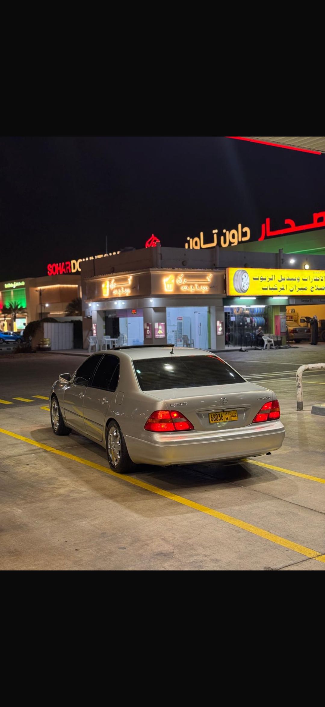 Car Image 2001 LEXUS LS 430
