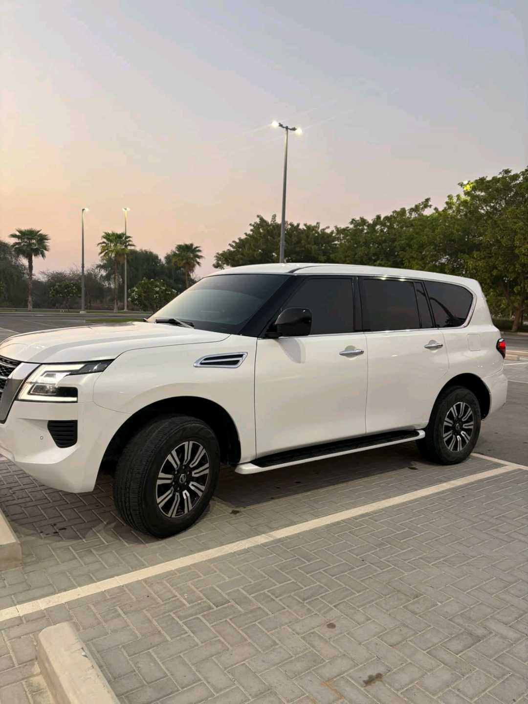 Car Image 2020 NISSAN PATROL XE