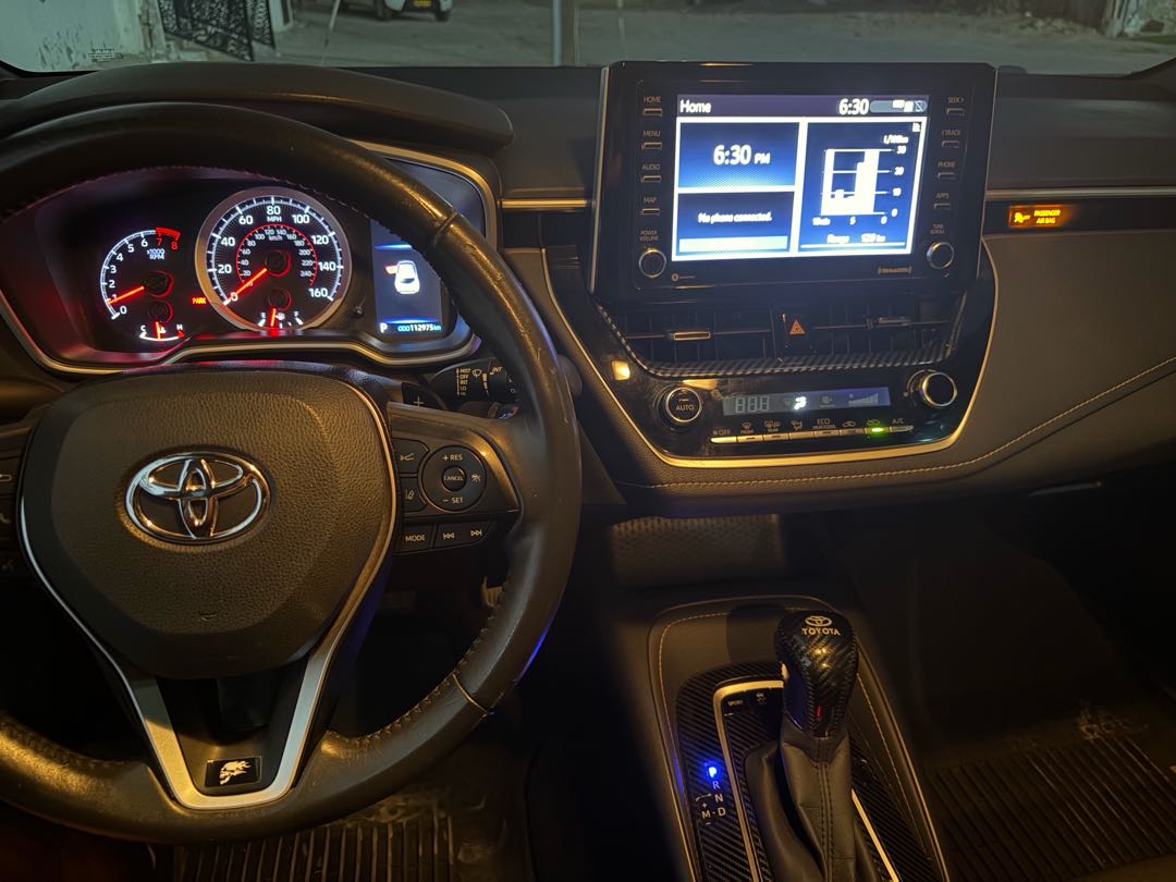 Car Image 2021 TOYOTA COROLLA Hatchback
