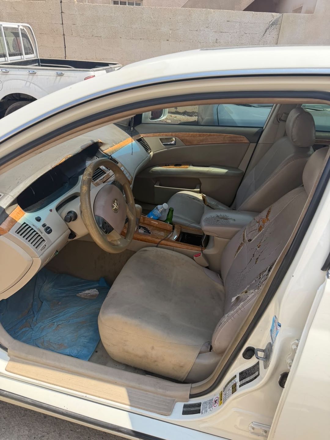 Car Image 2008 TOYOTA AVALON XLE