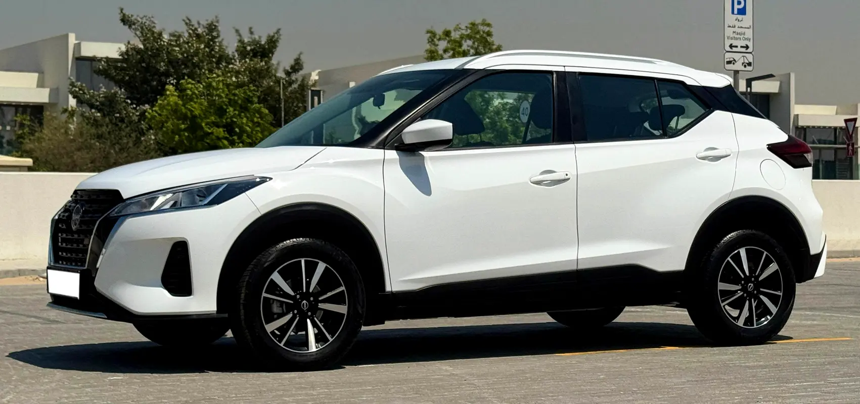 Car Image 2024 NISSAN KICKS 