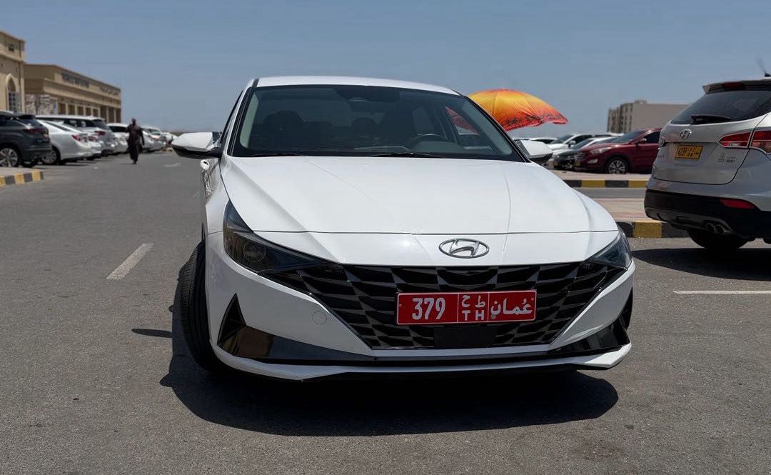 HYUNDAI ELANTRA 2022