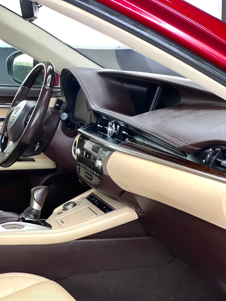 Car Image 2018 LEXUS ES 350