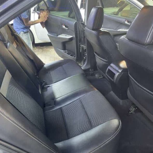 Car Image 2013 TOYOTA CAMRY SE