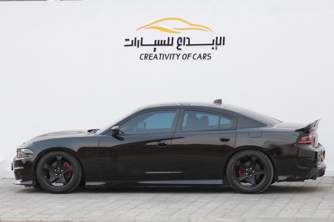 Car Image 2019 DODGE CHARGER R/T