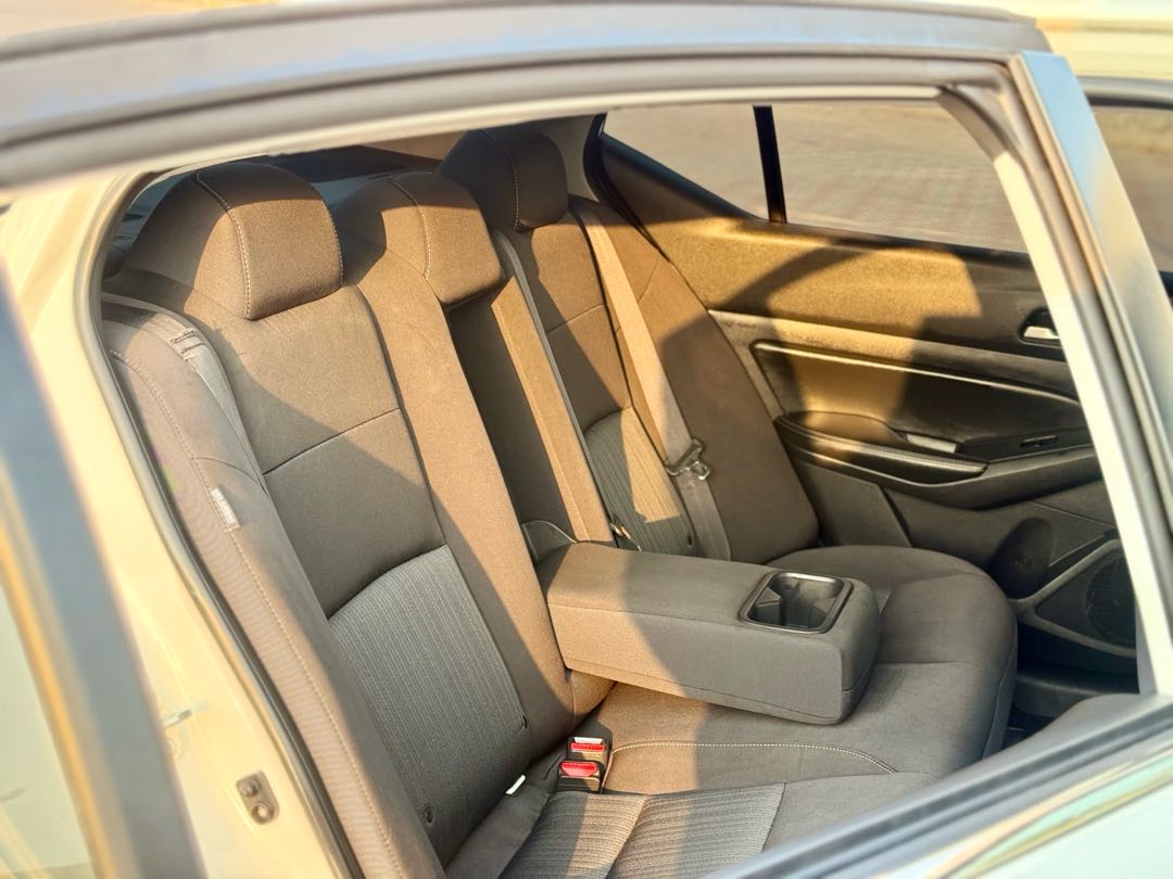 Car Image 2020 NISSAN ALTIMA S