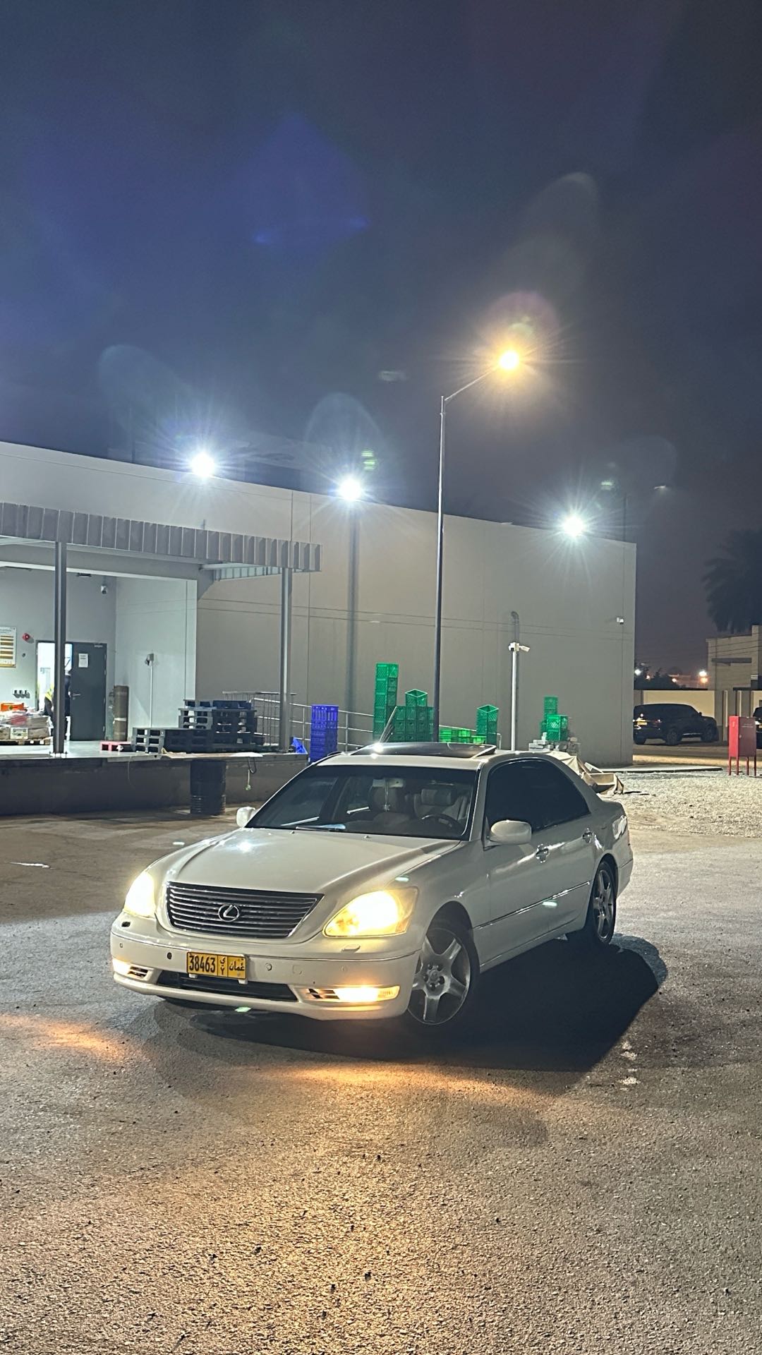 Car Image 2004 LEXUS LS 430