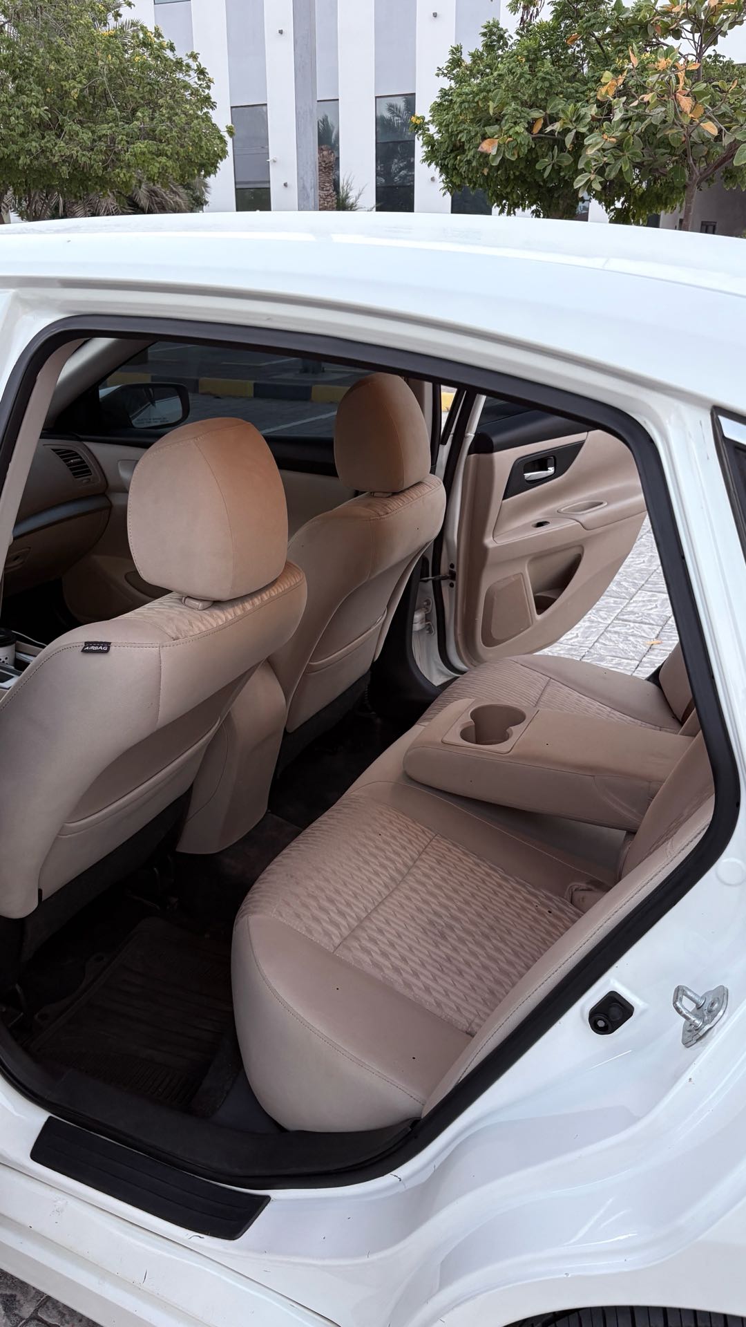 Car Image 2017 NISSAN ALTIMA S