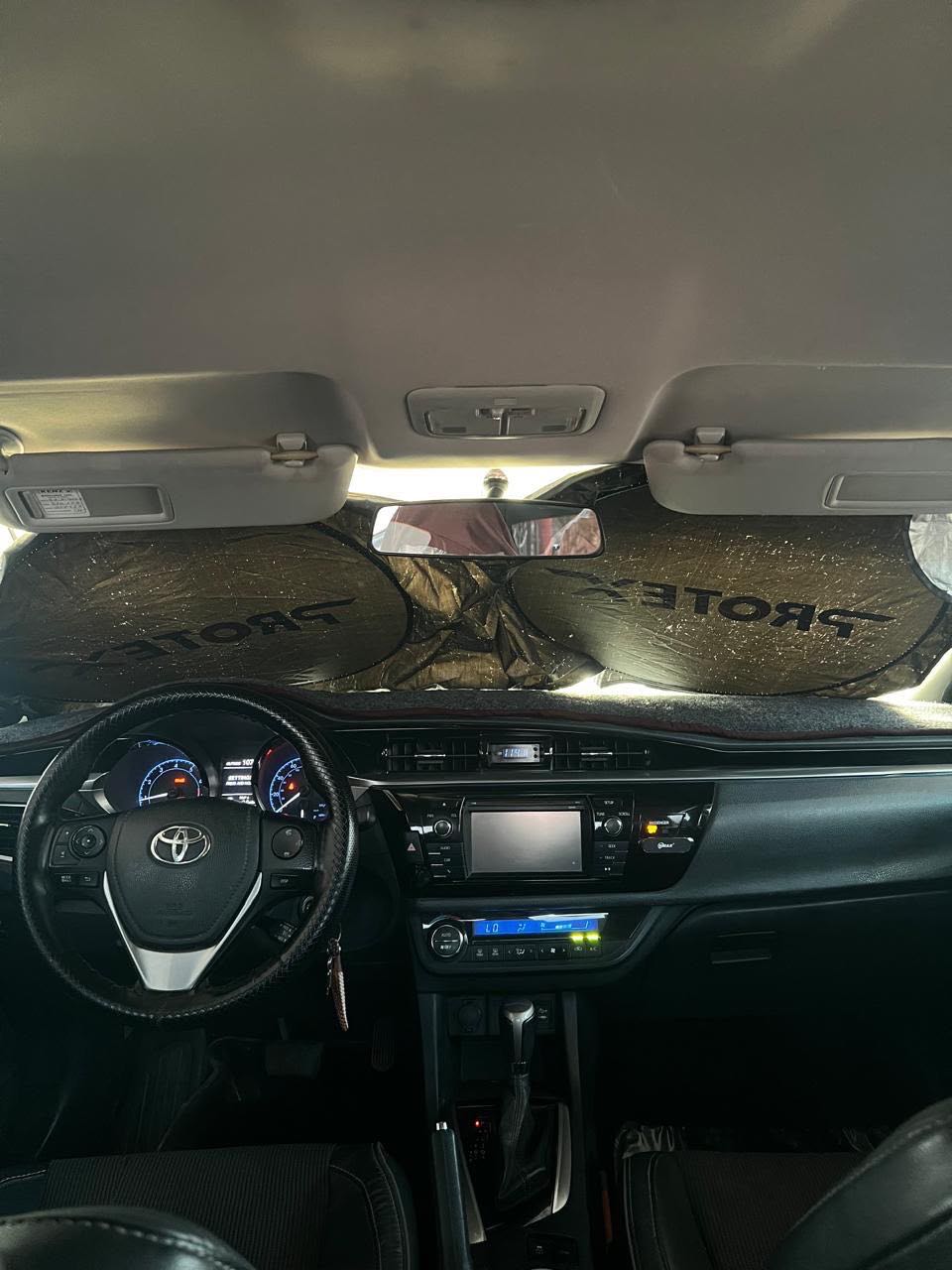 Car Image 2014 TOYOTA COROLLA S