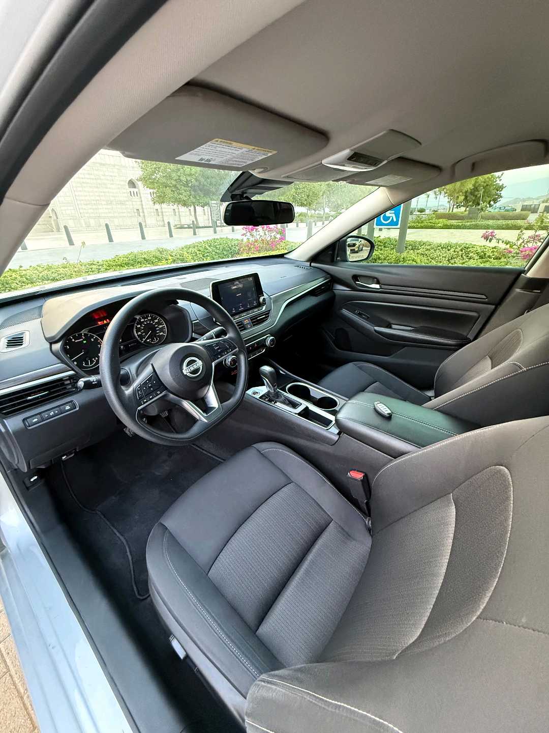Car Image 2024 NISSAN ALTIMA SV