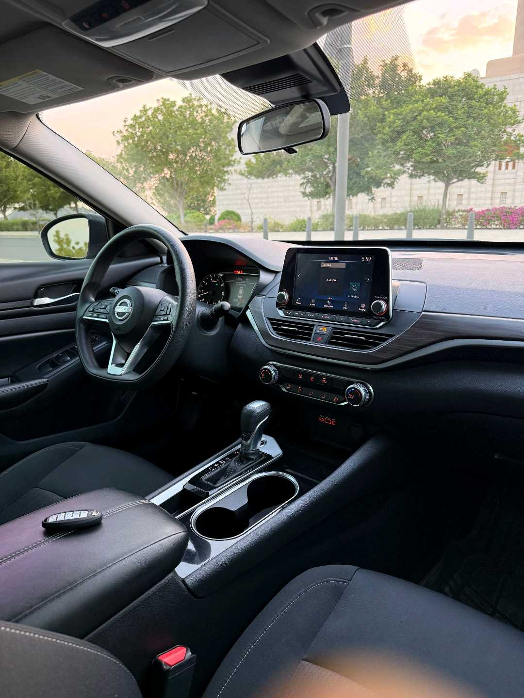 Car Image 2024 NISSAN ALTIMA SV