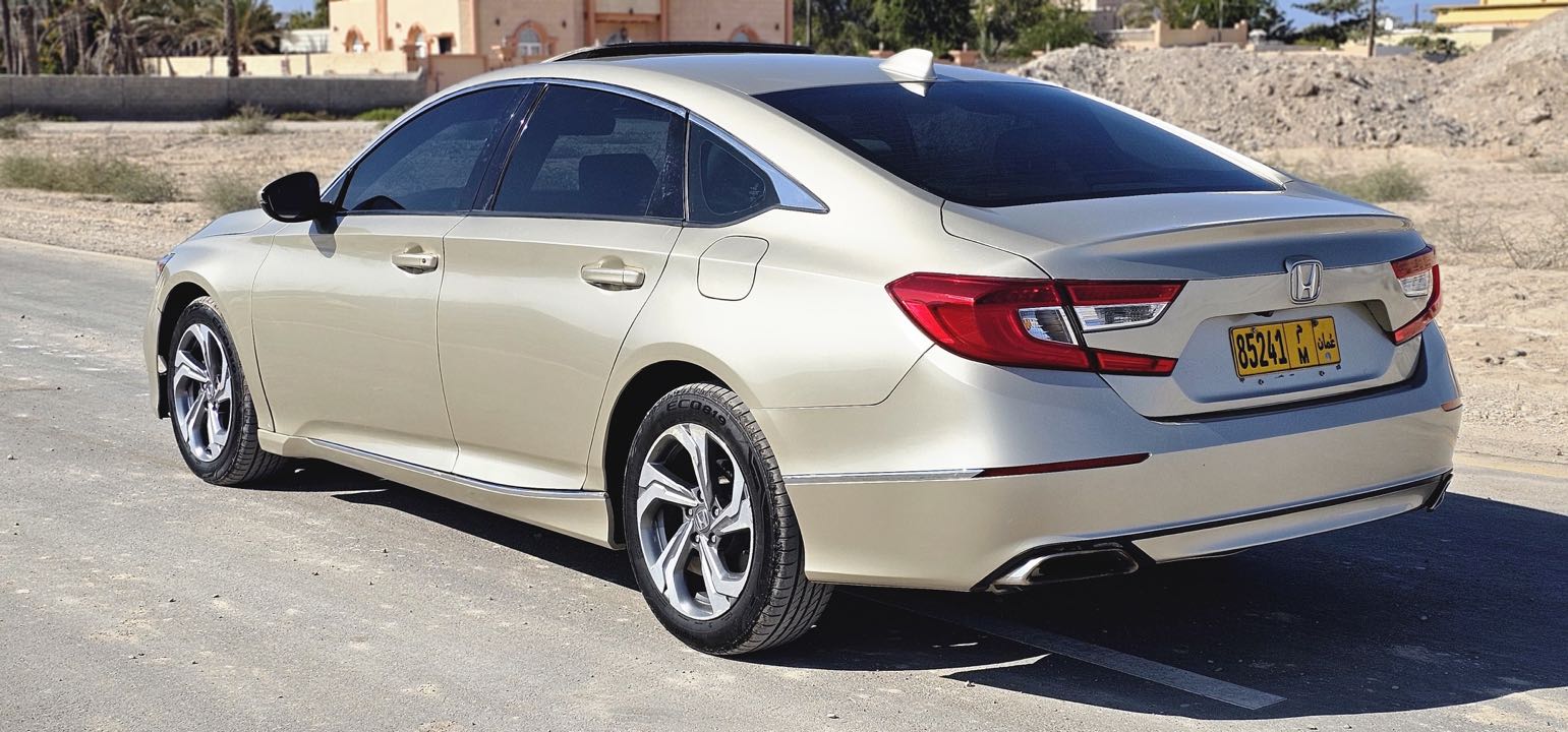 Car Image 2019 HONDA ACCORD EXL