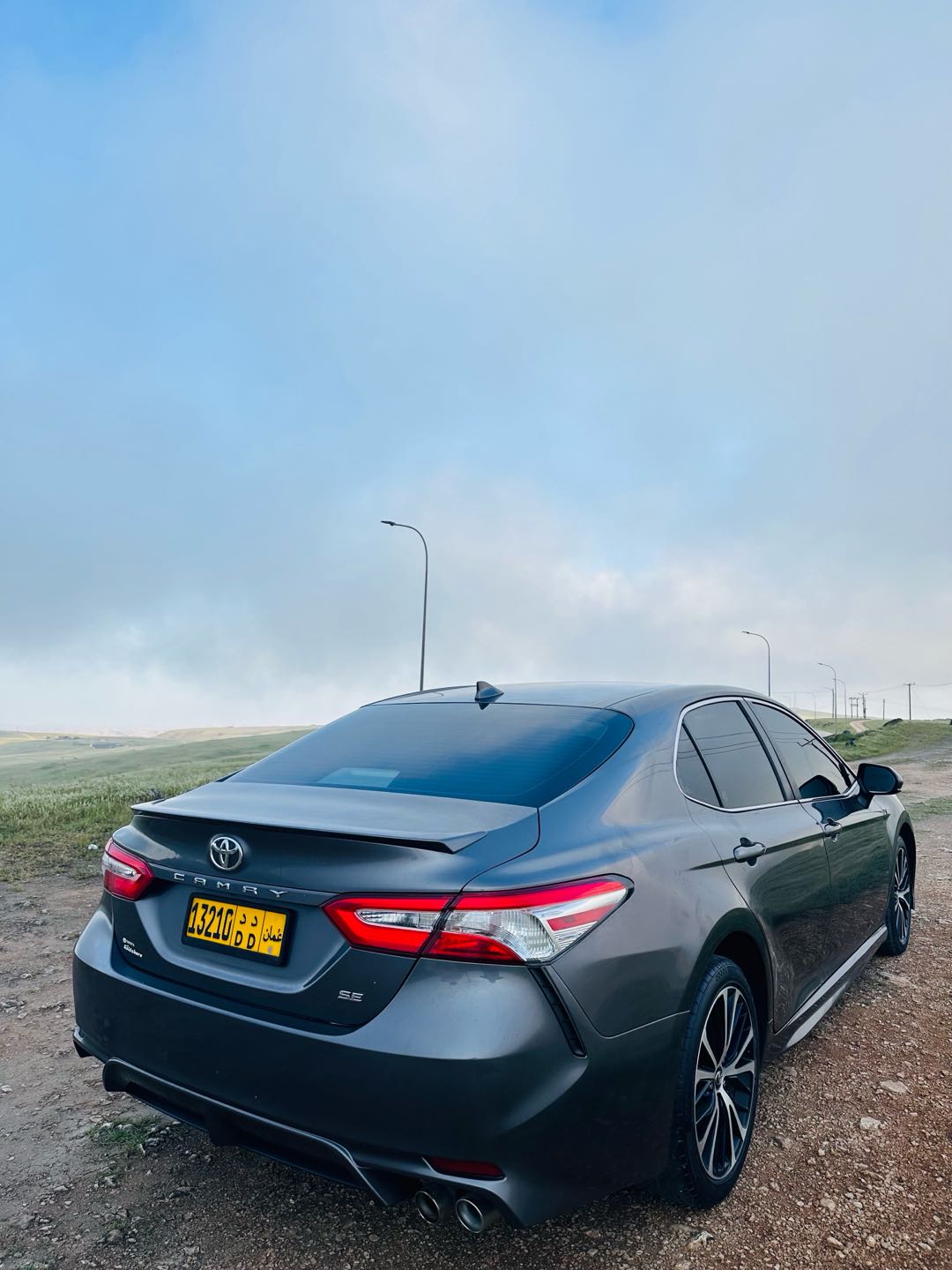 Car Image 2020 TOYOTA CAMRY SE