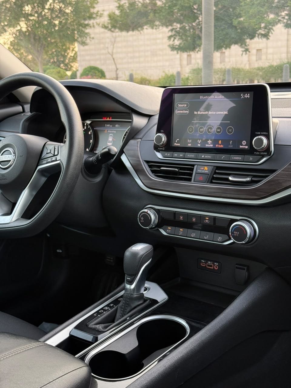 Car Image 2024 NISSAN ALTIMA SV