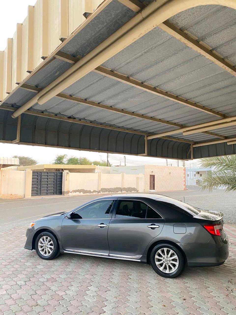 Car Image 2012 TOYOTA CAMRY LE